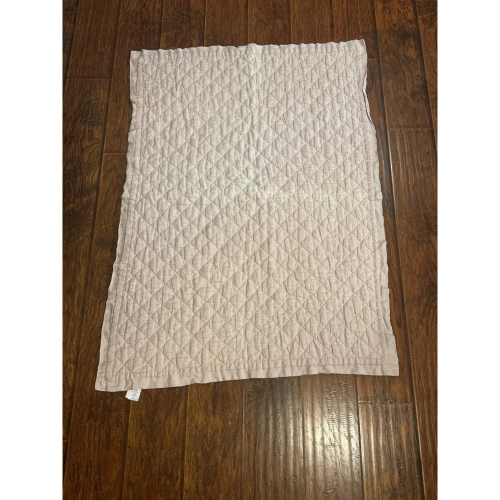 Pottery Barn Kids Toddler Quilt Light Pink 100% Linen Diamond Quilted 36x50